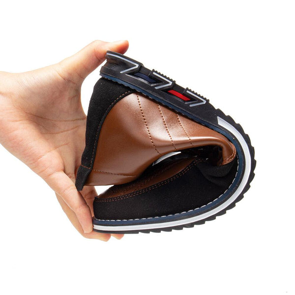 Botas de tobillo casual del tobillo de los cordones del remache de la microfibra de los hombres (ancho de zapato estrecho, mayor tamaño.)