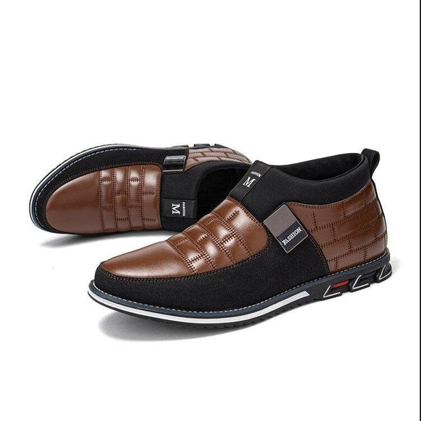 Business classico da uomo Kaegreel Slip casual su business in pelle stivali da caviglia casual (persone con piedini larghi / spessi / ad arco si consiglia di scegliere una scarpa più grande).