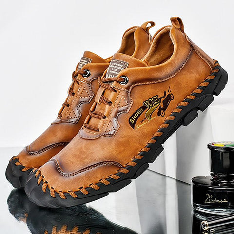 Men Hand Stitching Outdoor Toe Protective Slip Resistant Cow Leather Shoes